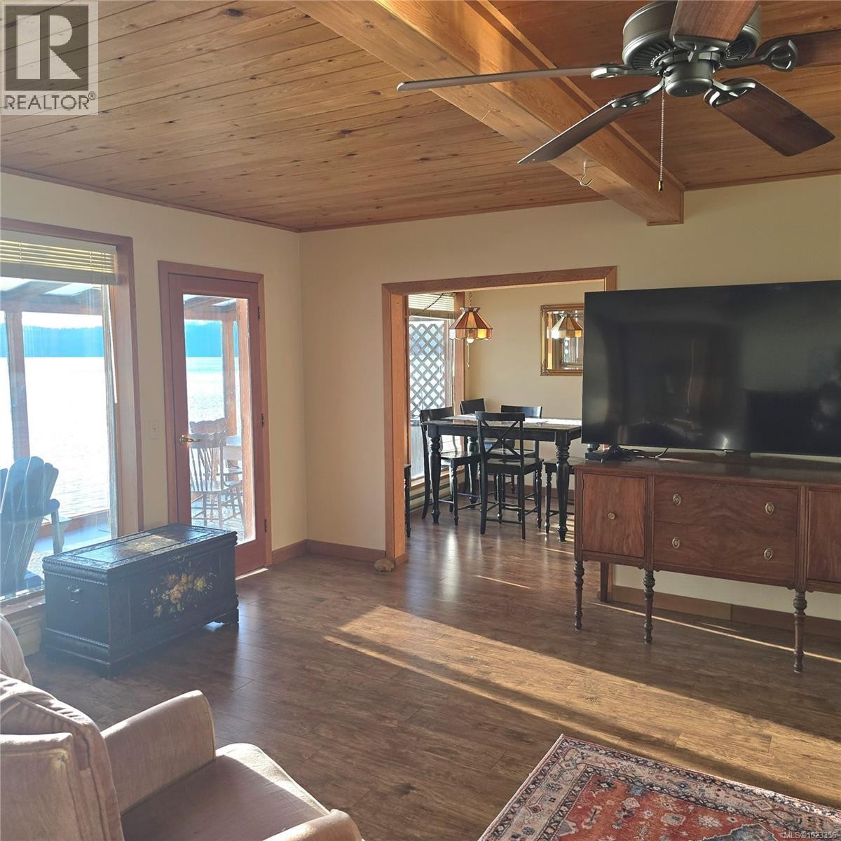 












220 1ST St

,
Sointula,




British Columbia
V0N3E0

