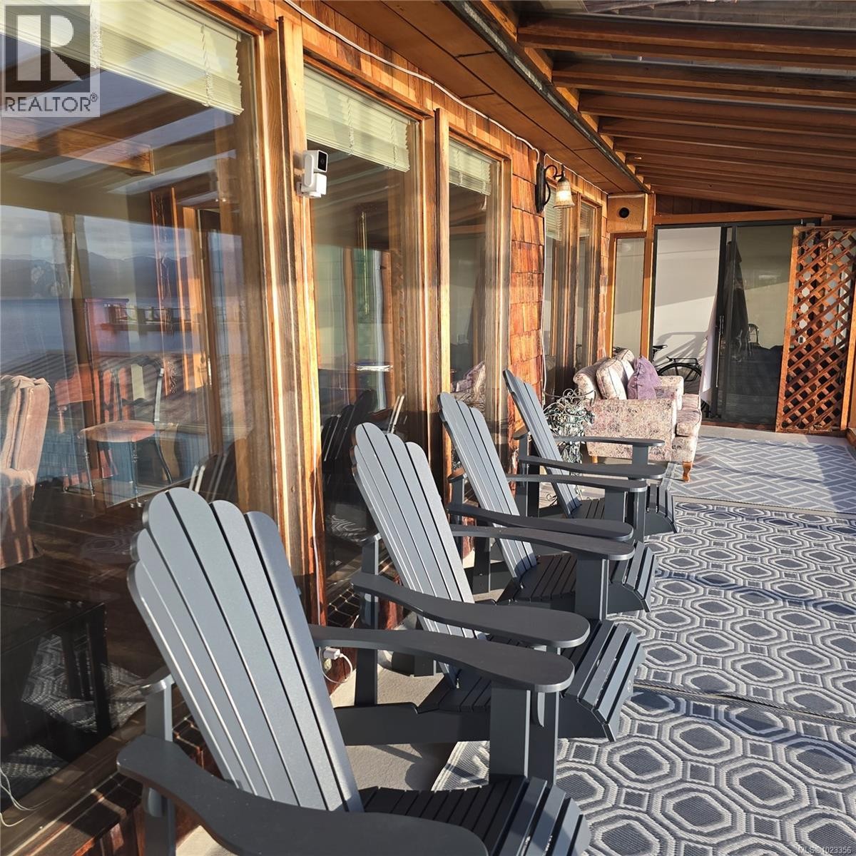 












220 1ST St

,
Sointula,




British Columbia
V0N3E0

