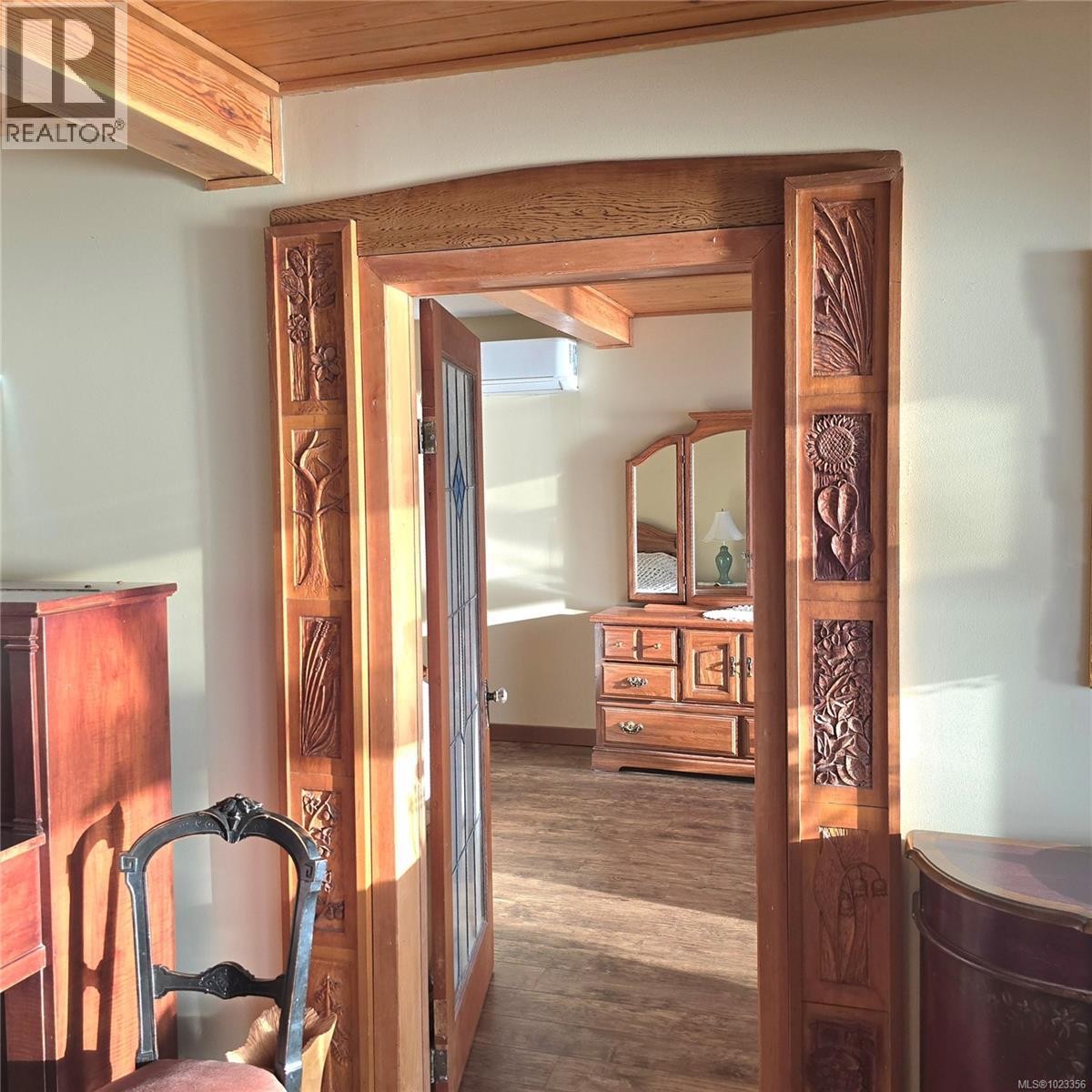 












220 1ST St

,
Sointula,




British Columbia
V0N3E0

