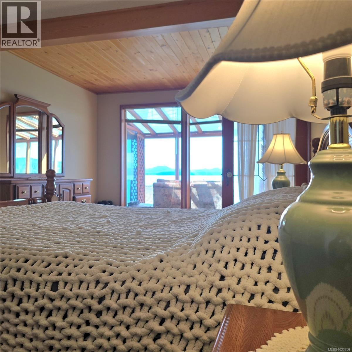 












220 1ST St

,
Sointula,




British Columbia
V0N3E0

