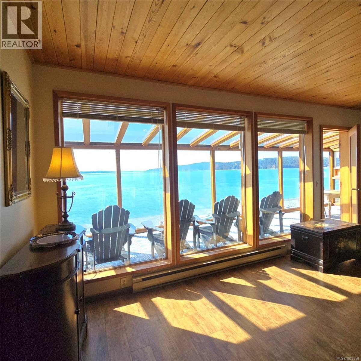 












220 1ST St

,
Sointula,




British Columbia
V0N3E0

