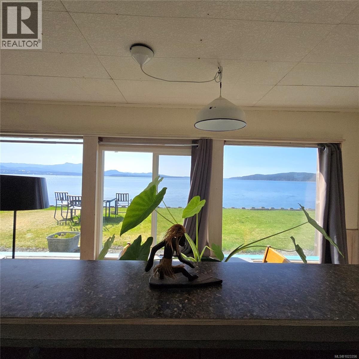 












220 1ST St

,
Sointula,




British Columbia
V0N3E0

