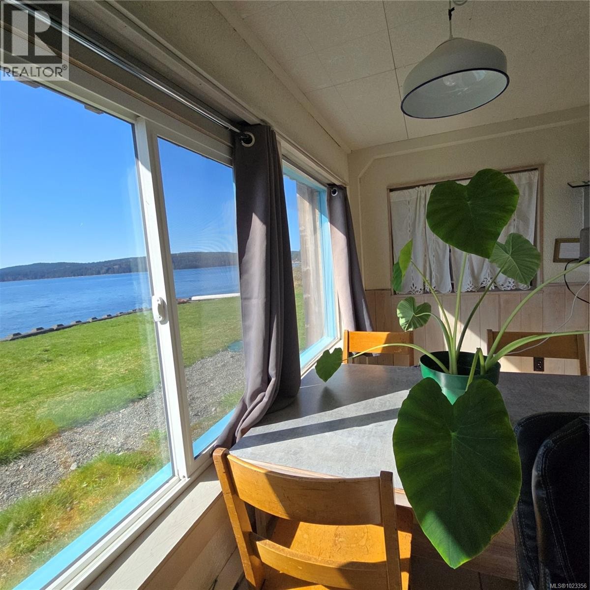 












220 1ST St

,
Sointula,




British Columbia
V0N3E0

