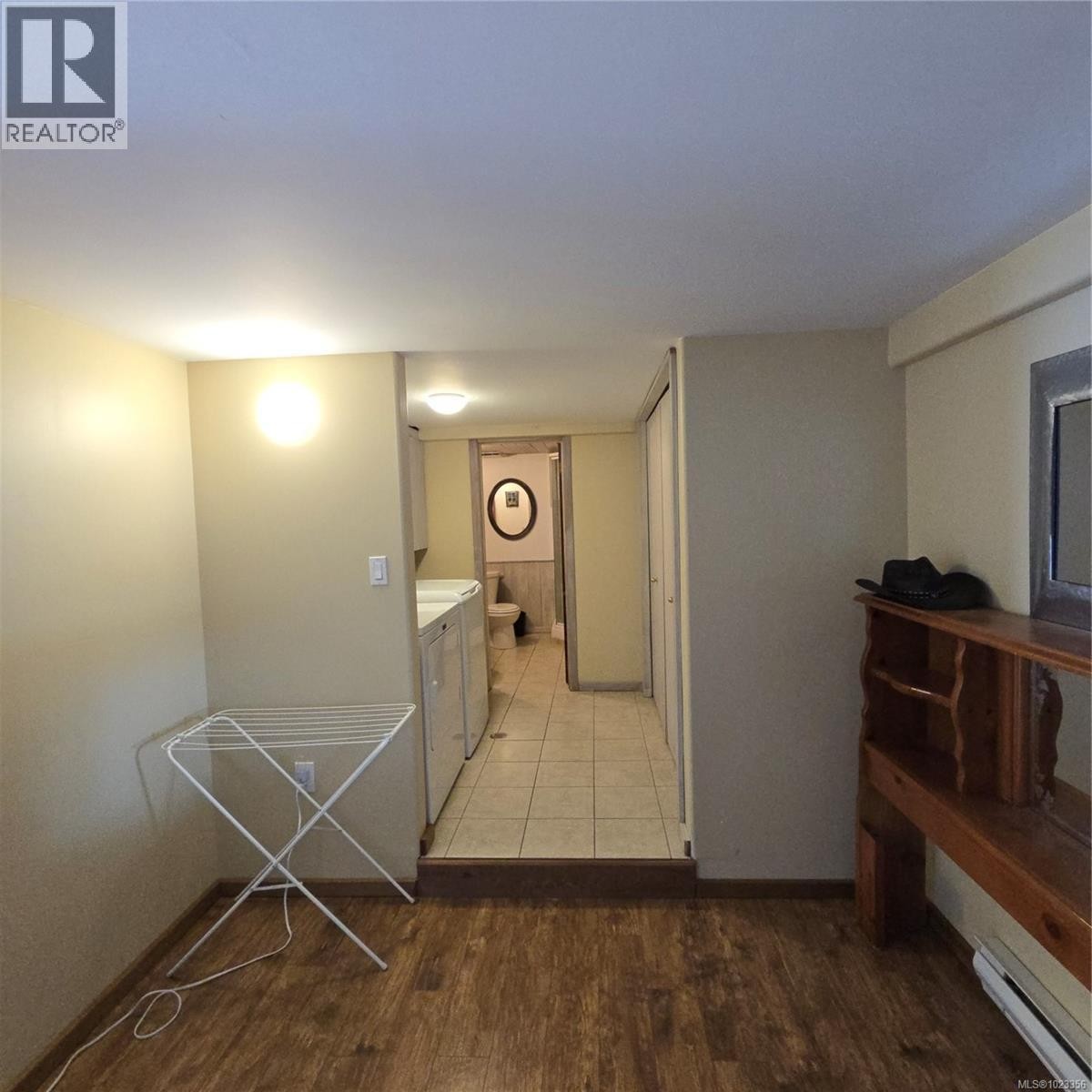 












220 1ST St

,
Sointula,




British Columbia
V0N3E0

