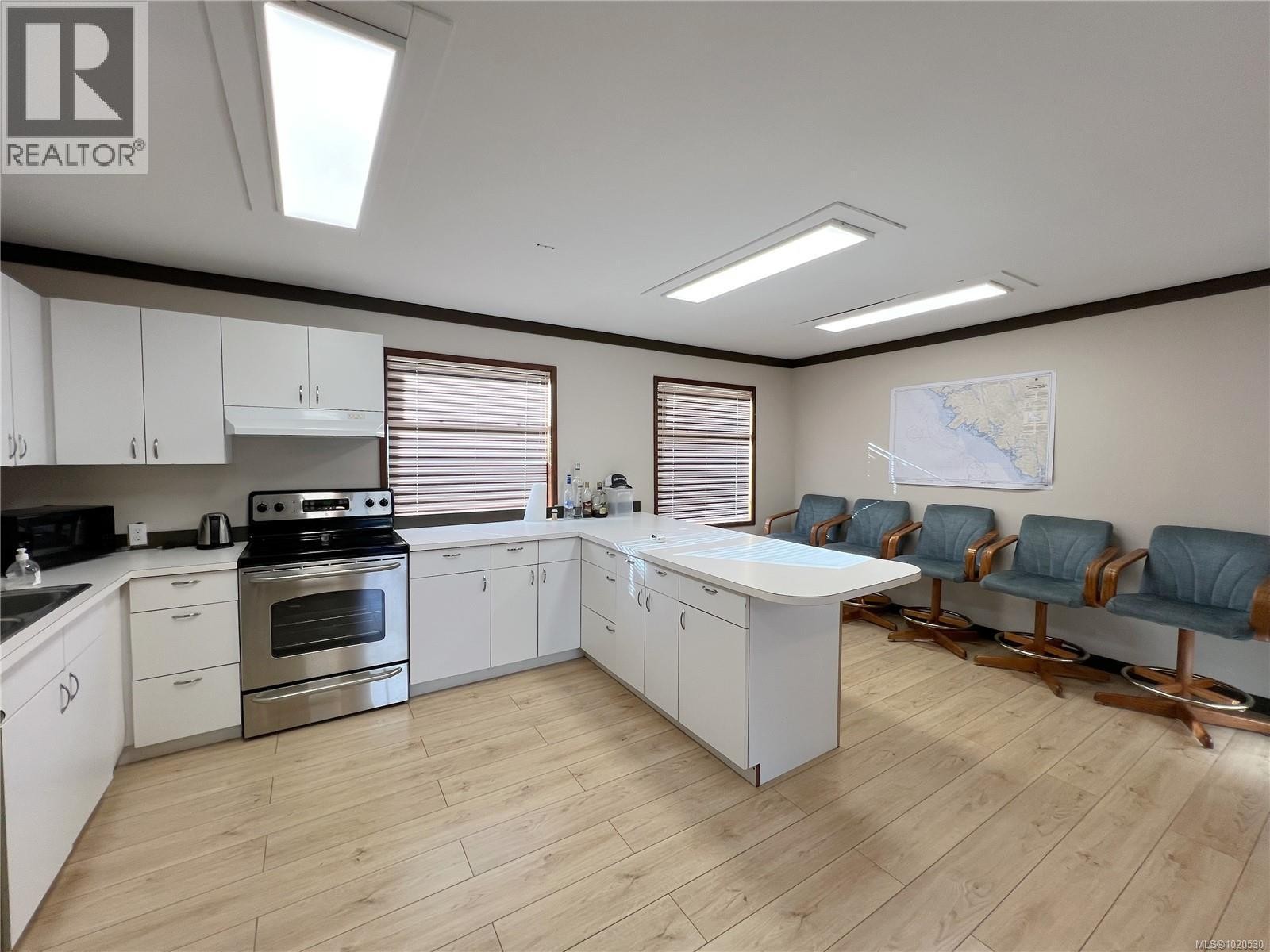 












120 Alpine View Rd

,
Tahsis,




British Columbia
V0P1X0

