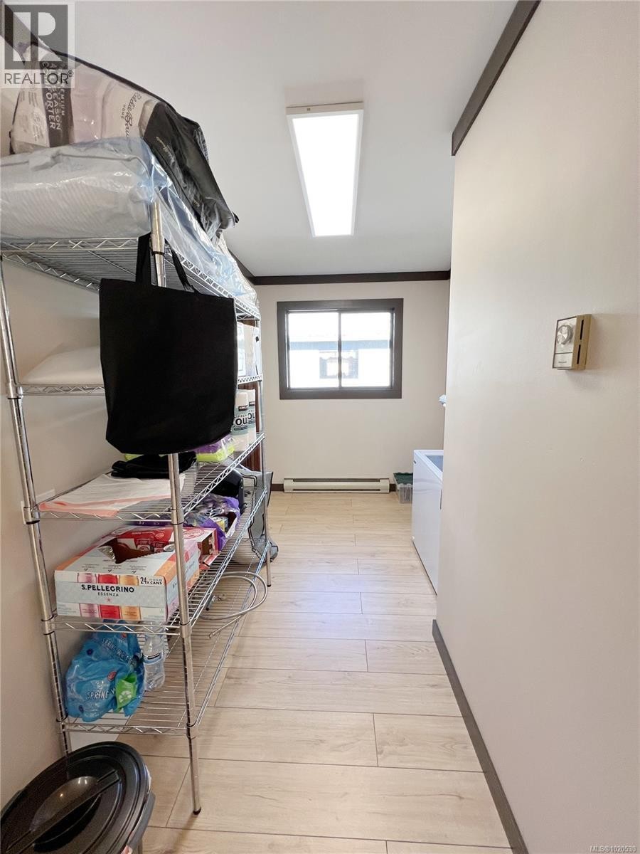 












120 Alpine View Rd

,
Tahsis,




British Columbia
V0P1X0

