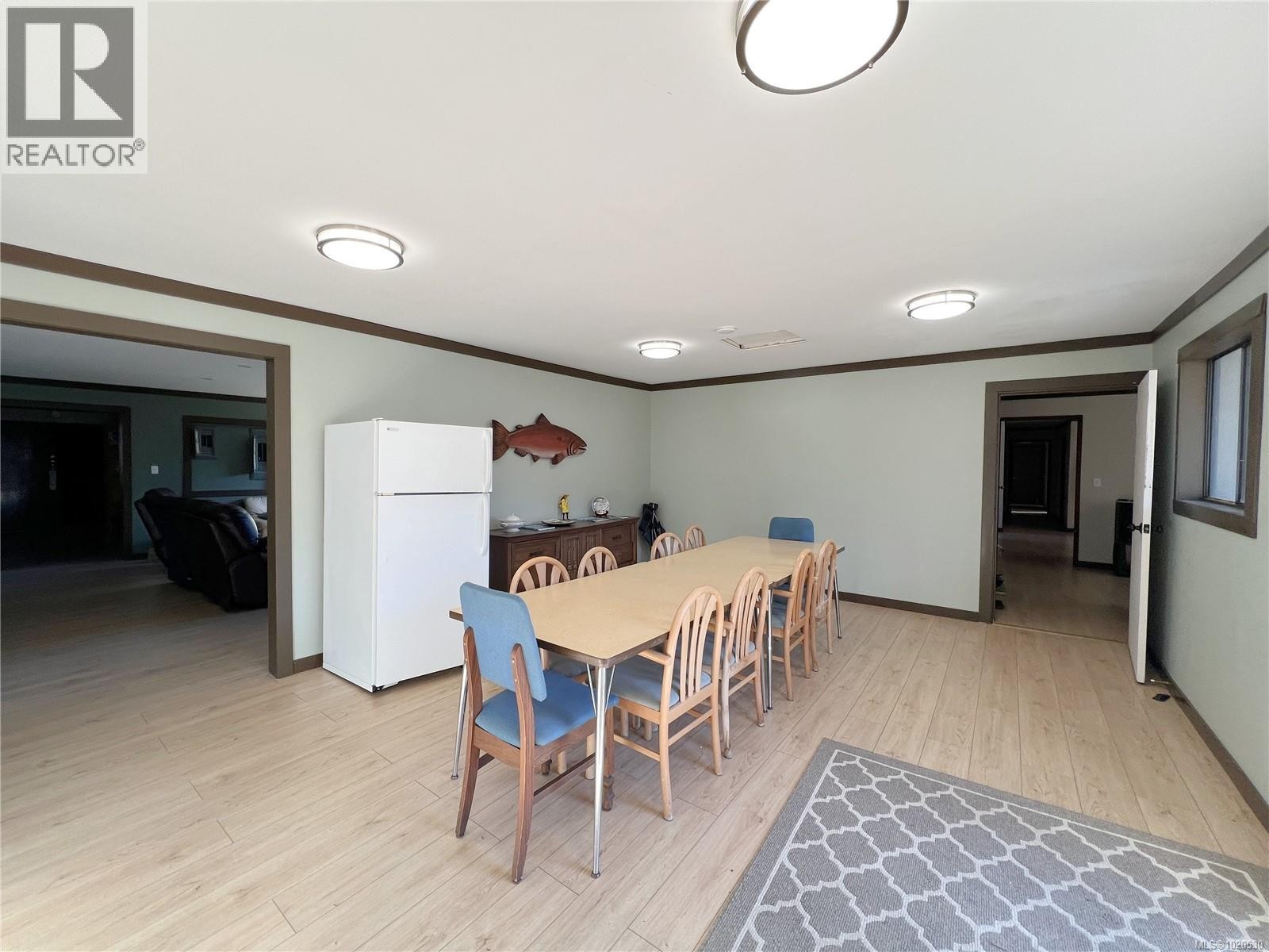 












120 Alpine View Rd

,
Tahsis,




British Columbia
V0P1X0

