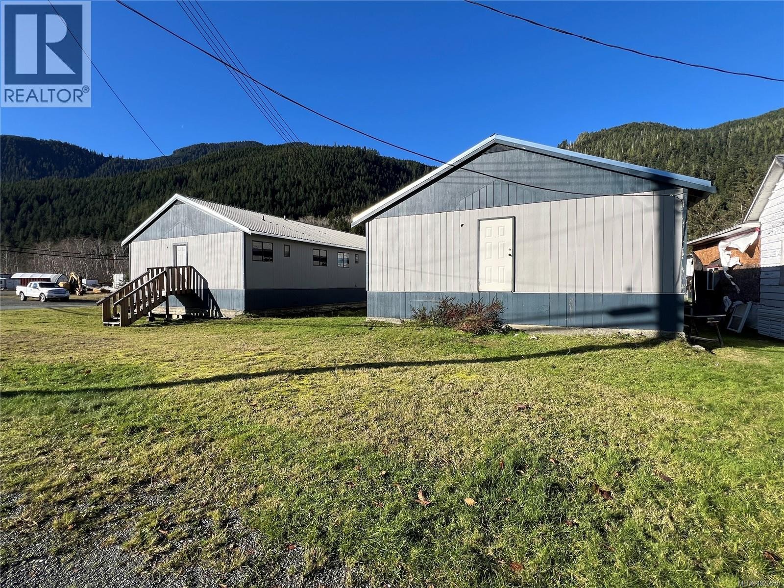 












120 Alpine View Rd

,
Tahsis,




British Columbia
V0P1X0

