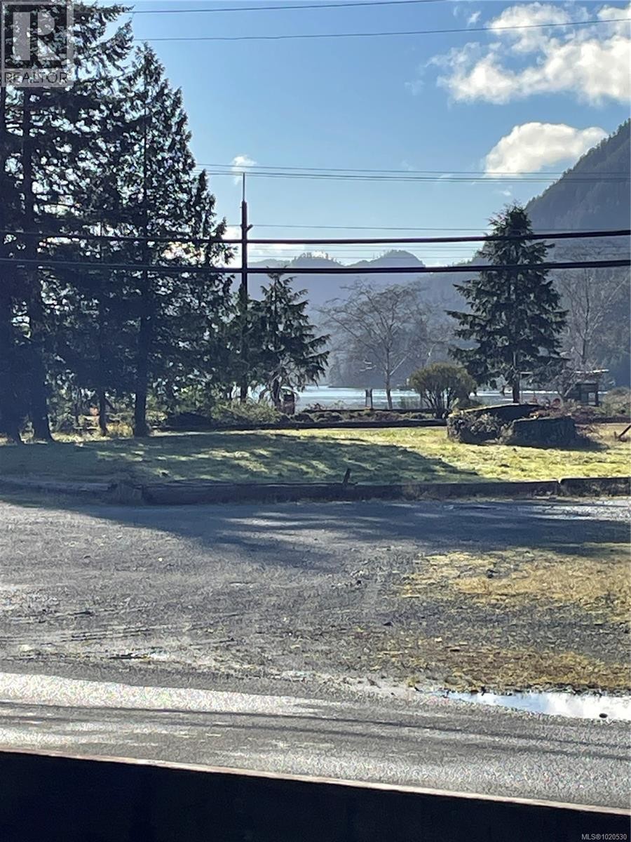 












120 Alpine View Rd

,
Tahsis,




British Columbia
V0P1X0

