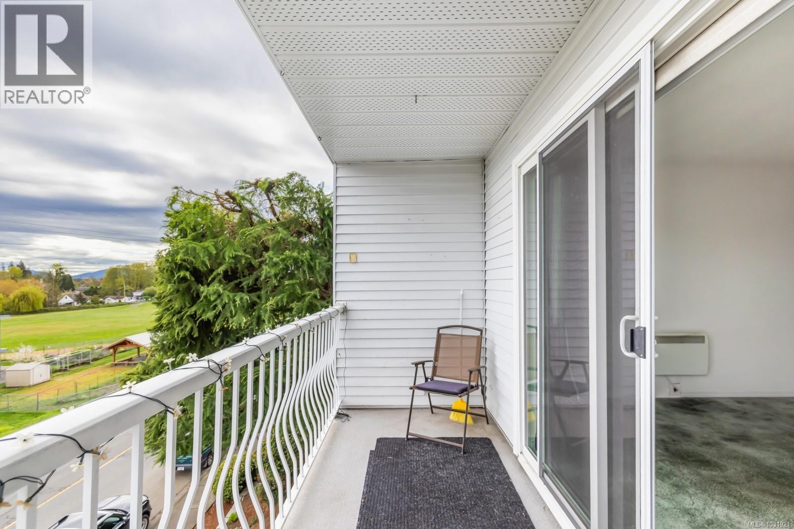 












301 9942 Daniel St

,
Chemainus,




British Columbia
V0R1K1

