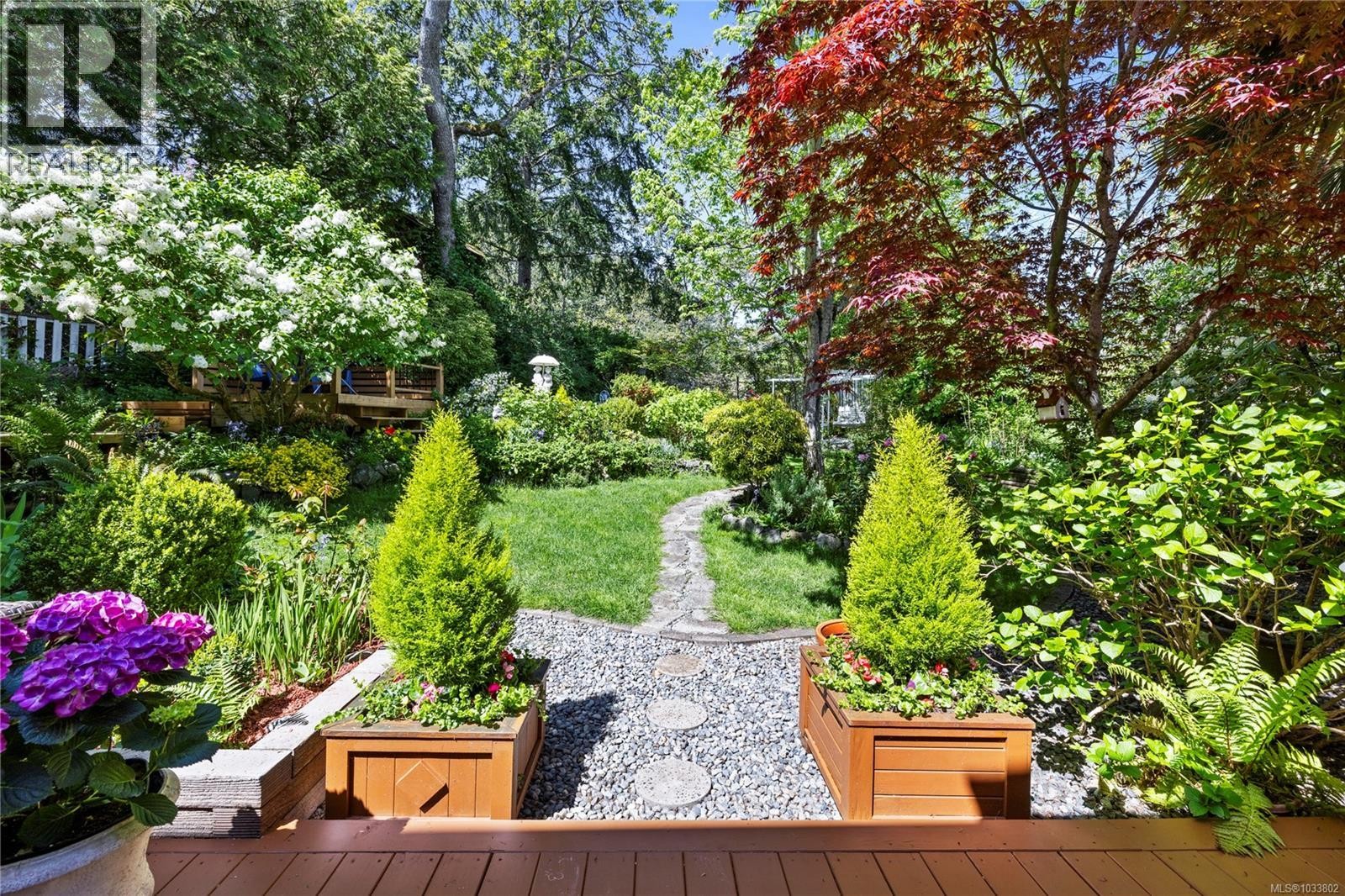 












3653 Glen Oaks Dr

,
Nanaimo,




British Columbia
V9T5L3

