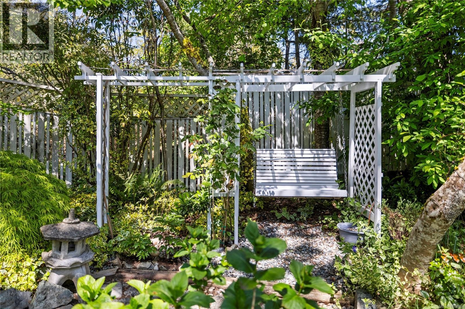 












3653 Glen Oaks Dr

,
Nanaimo,




British Columbia
V9T5L3


