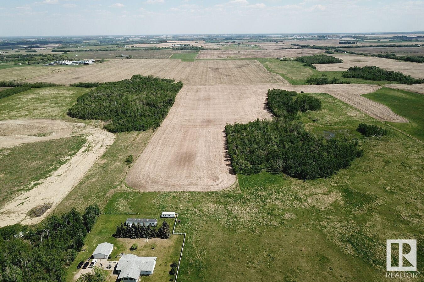 












49279 RR250

,
Rural Leduc County,







Alberta
T4X2T6

