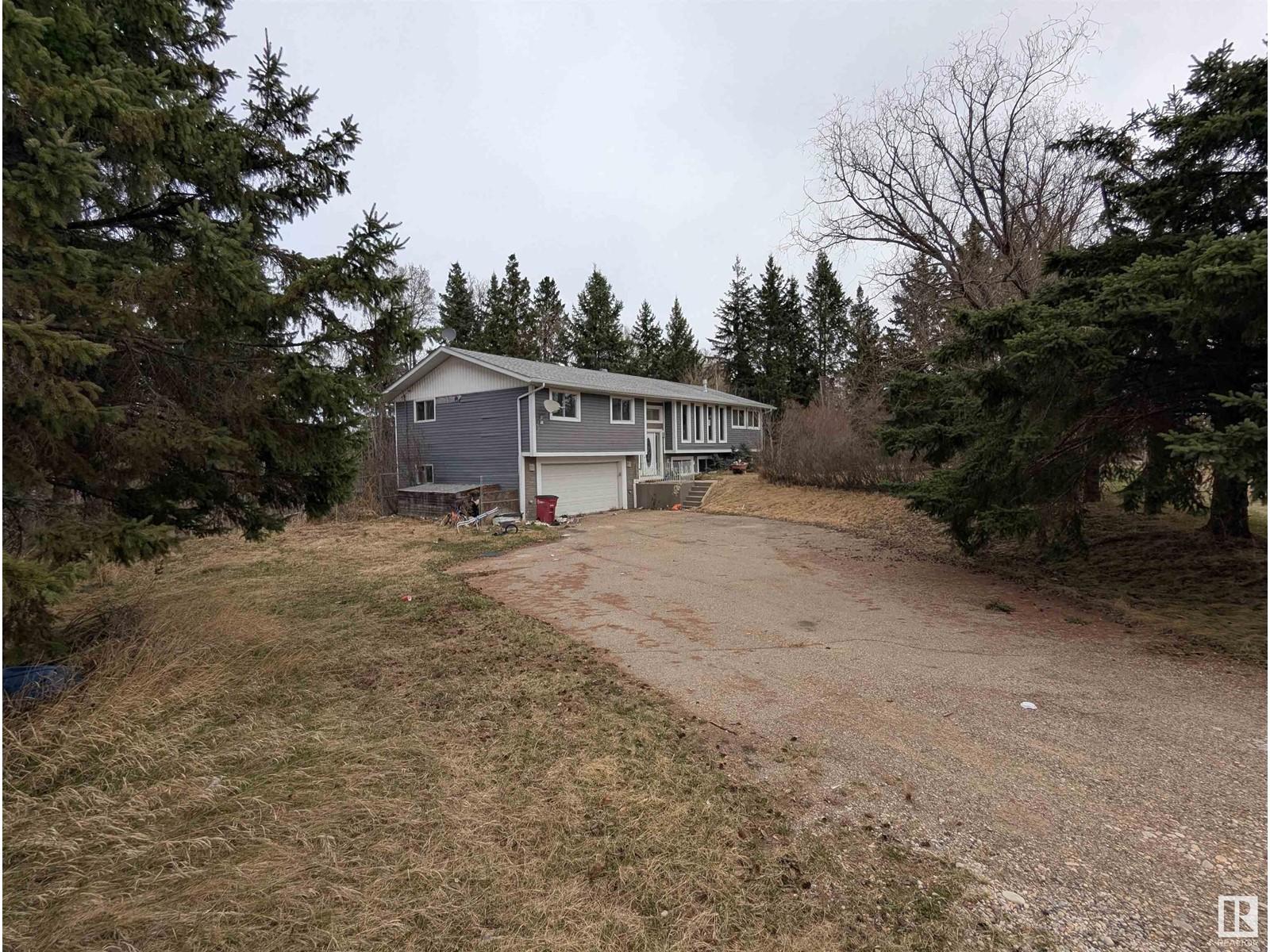 












#2 52414 RGE ROAD 20

,
Rural Parkland County,




Alberta
T0E0H0

