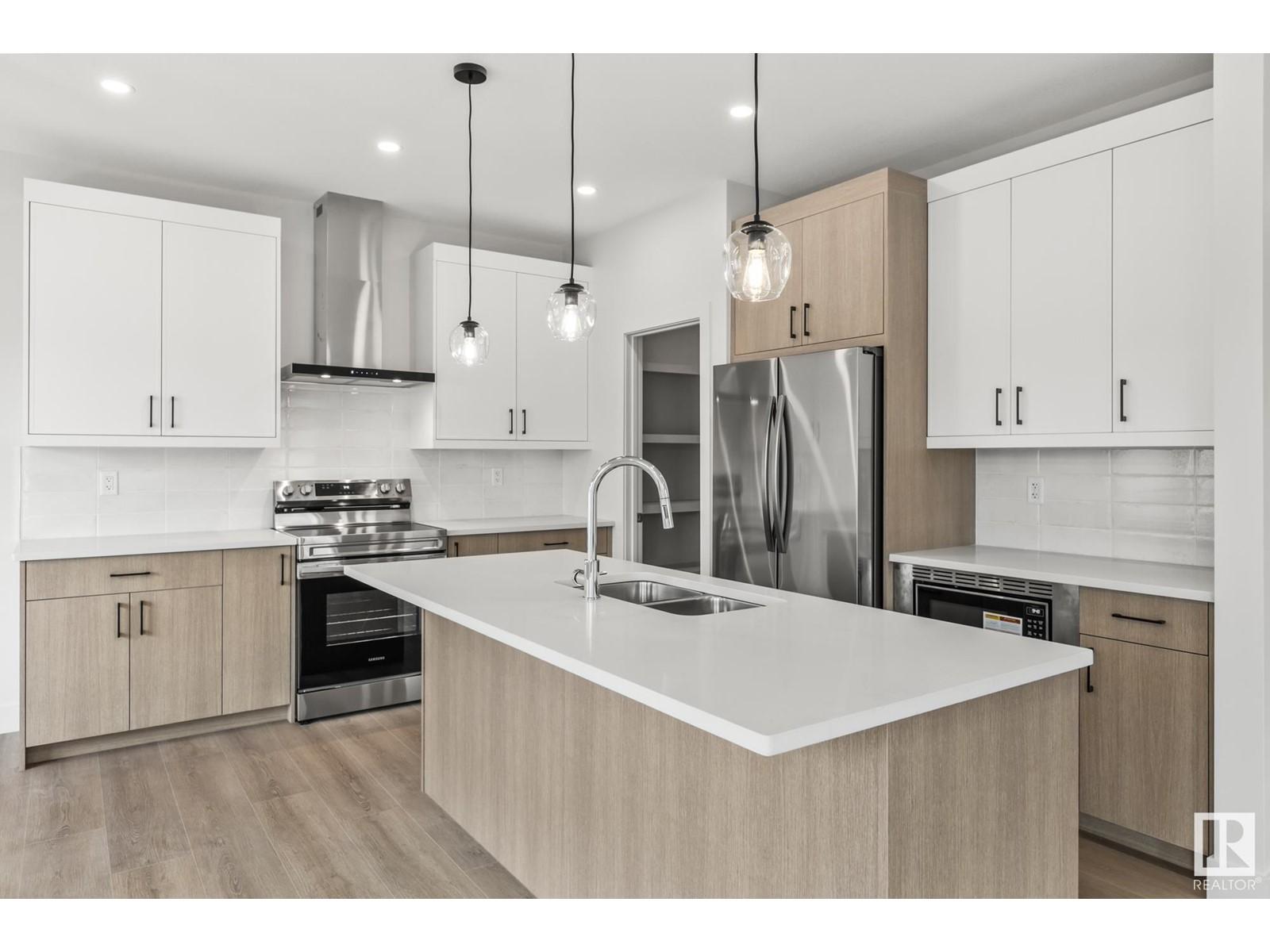 












9641 89 street

,
Morinville,




Alberta
T8R2N9

