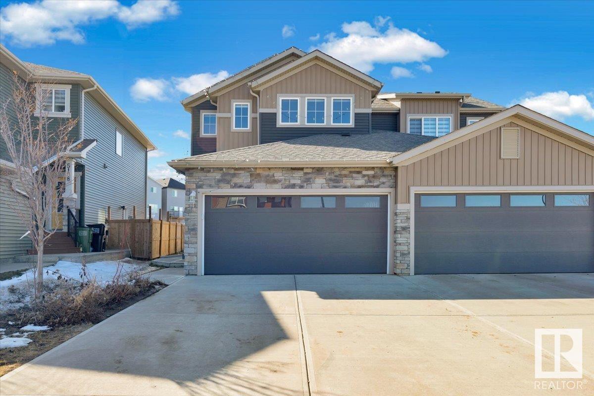












5106 LARK CR NW

,
Edmonton,




Alberta
T5S0N9

