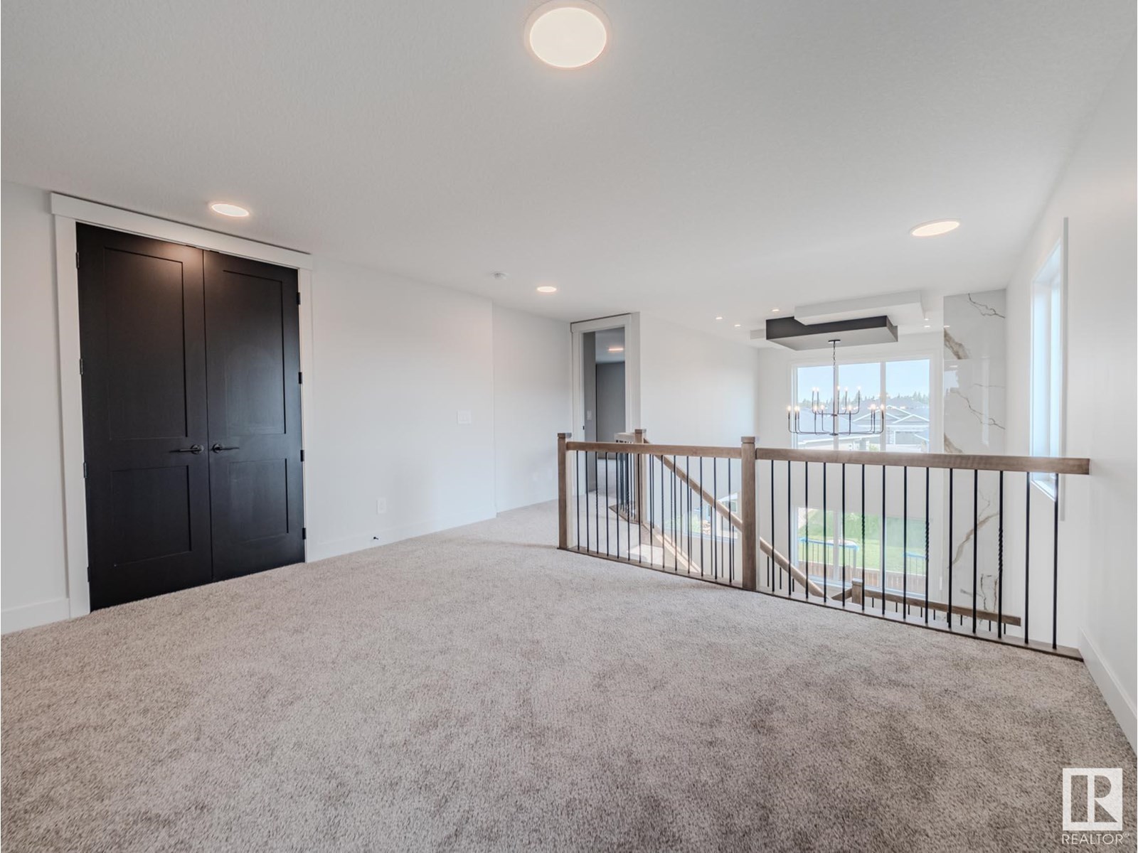 












7 HOLT CV

,
Spruce Grove,




Alberta
T7X2W9

