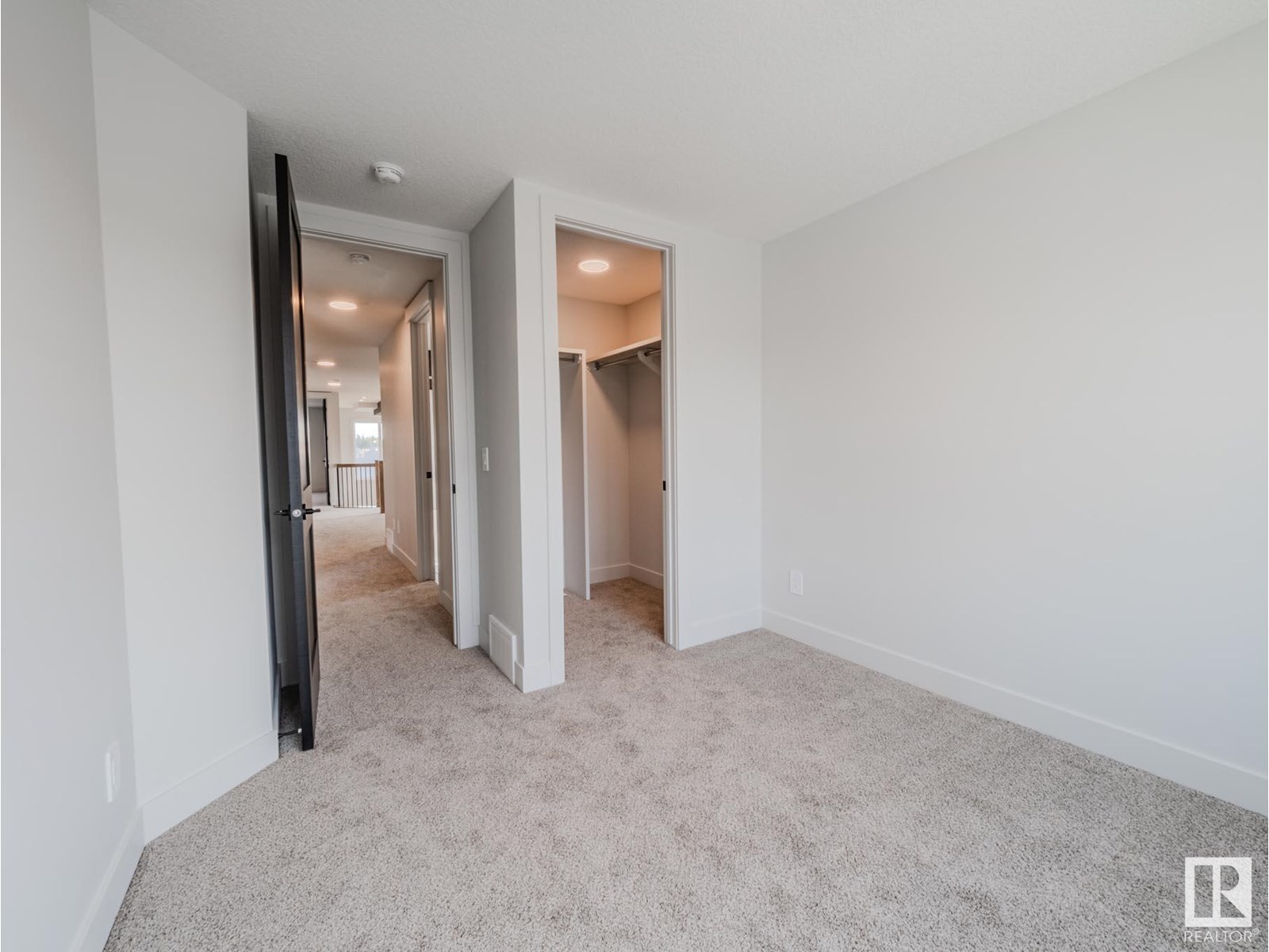 












7 HOLT CV

,
Spruce Grove,




Alberta
T7X2W9

