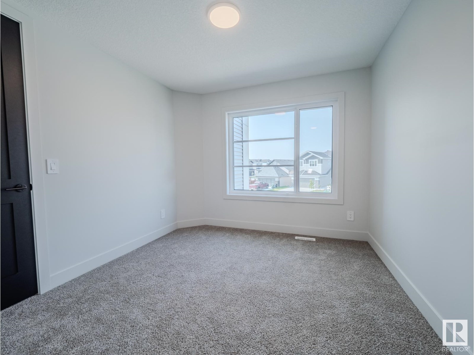 












7 HOLT CV

,
Spruce Grove,




Alberta
T7X2W9

