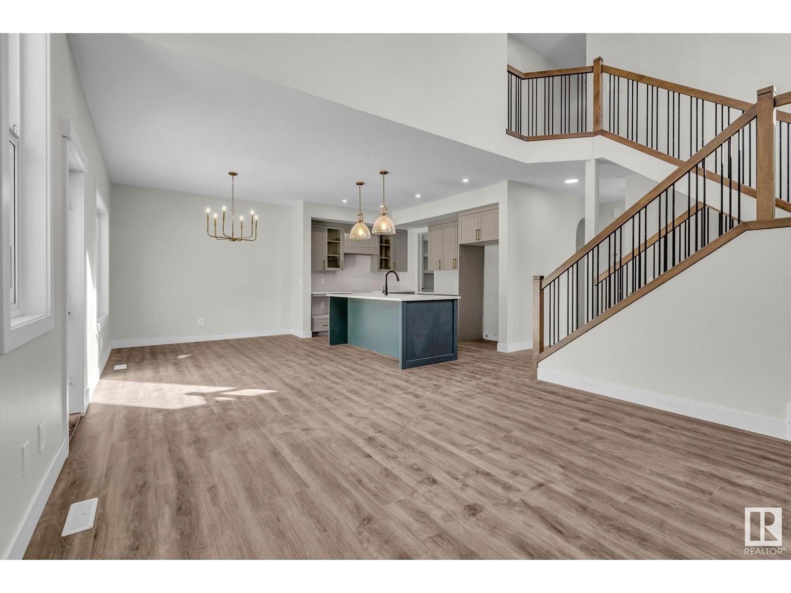 












92 HEMINGWAY CR

,
Spruce Grove,




Alberta
T7X3W3

