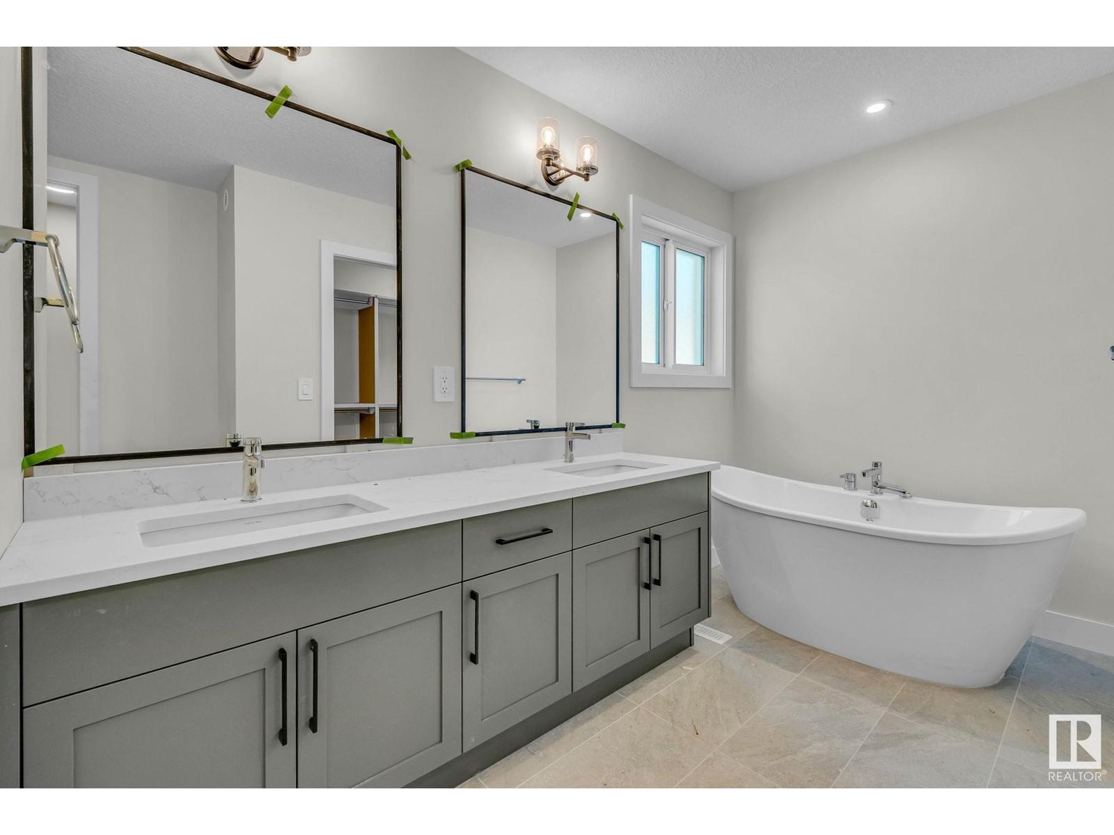 












92 HEMINGWAY CR

,
Spruce Grove,




Alberta
T7X3W3

