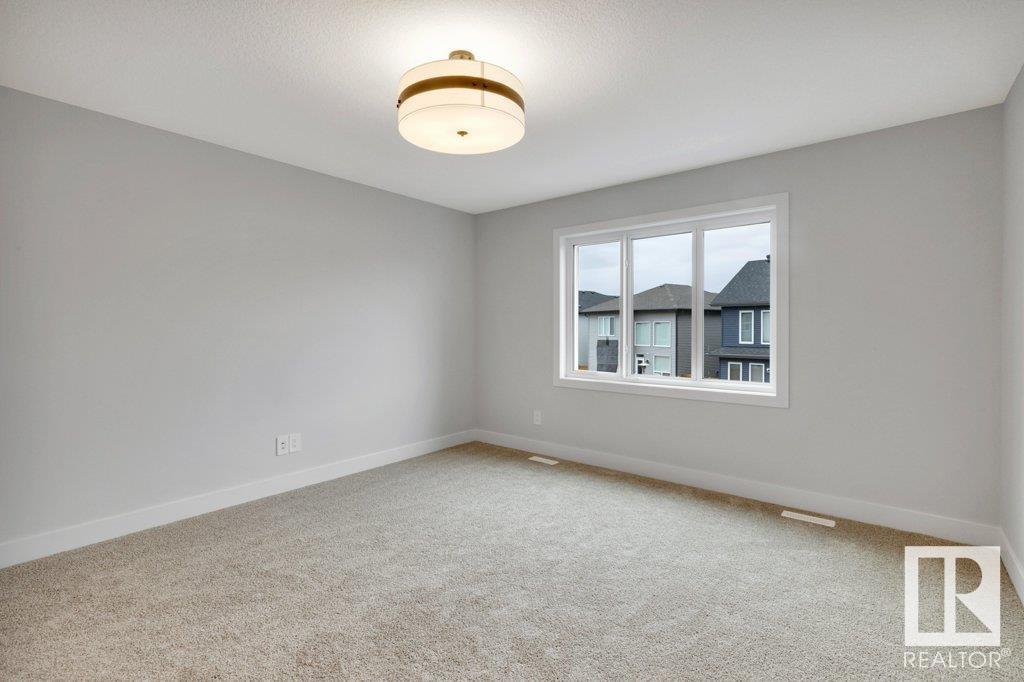 












1384 155 ST SW

,
Edmonton,




Alberta
T6W5J5

