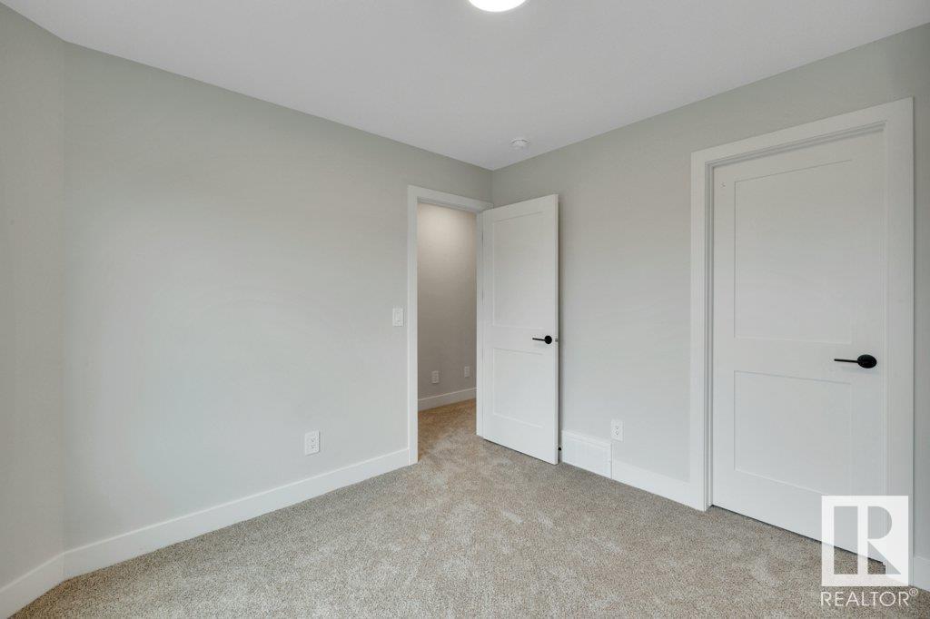 












1384 155 ST SW

,
Edmonton,




Alberta
T6W5J5

