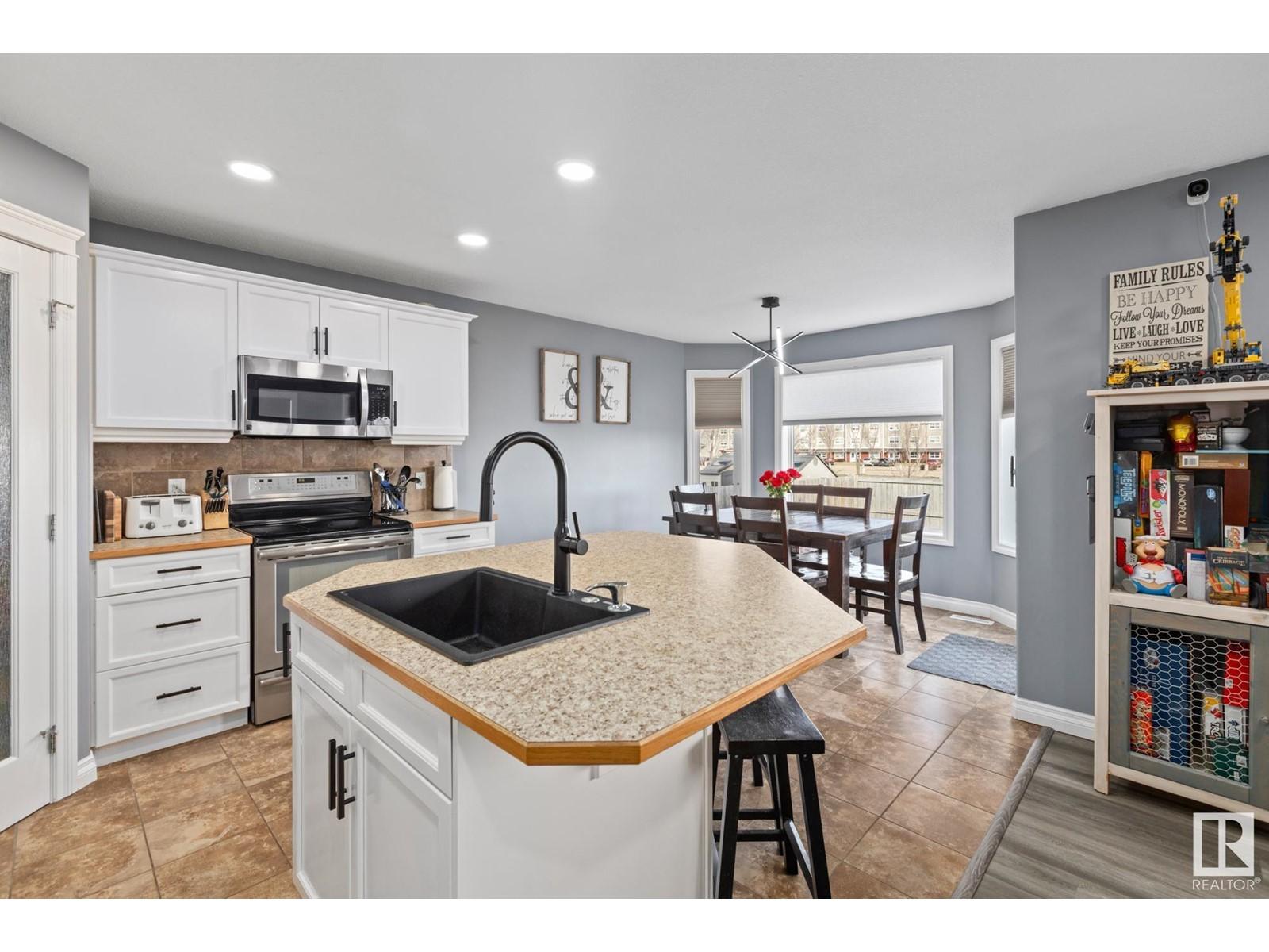 












28 HILLSIDE TC

,
Fort Saskatchewan,




Alberta
T8L0E4

