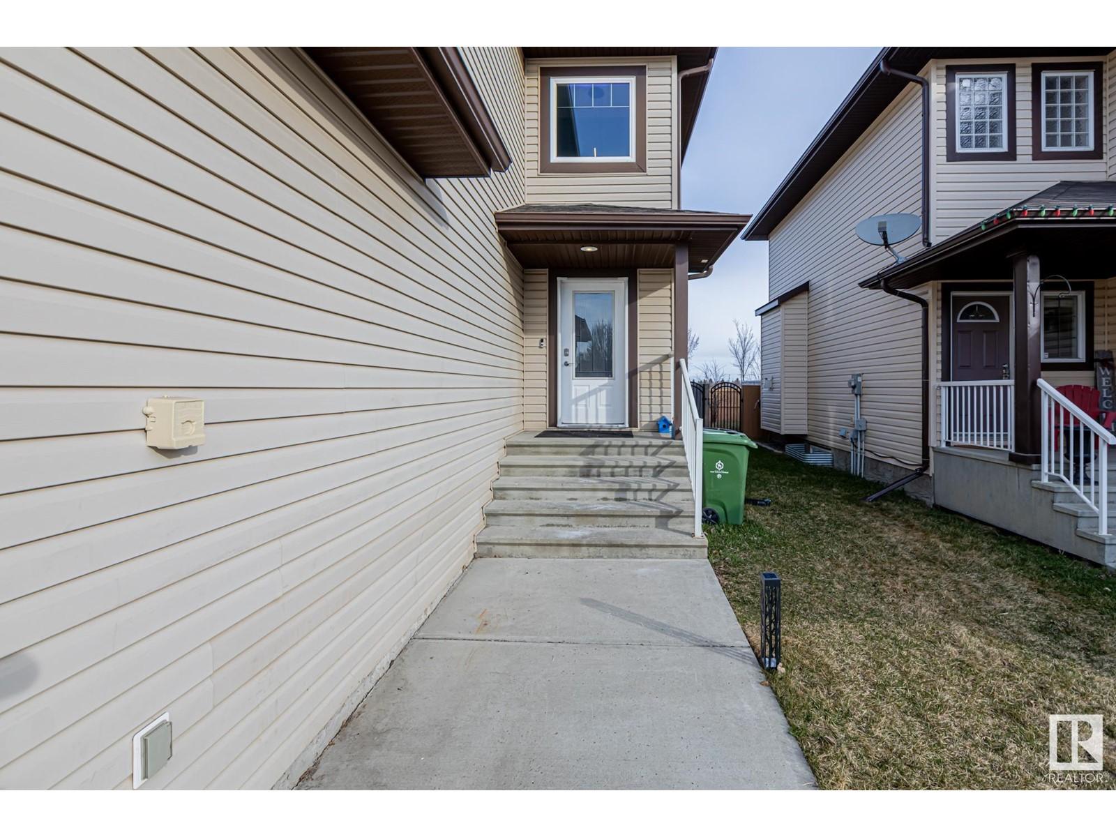 












28 HILLSIDE TC

,
Fort Saskatchewan,




Alberta
T8L0E4

