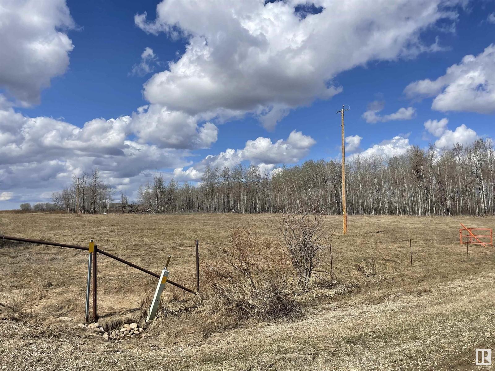 












#3 TWP 522 Range Road 52

,
Rural Parkland County,







Alberta
T0E2K0

