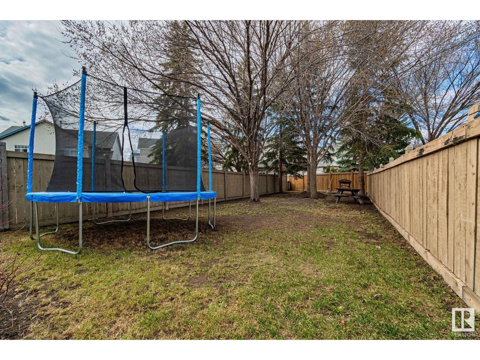 












#38 30 LEVASSEUR RD

,
St. Albert,




Alberta
T8N7A4

