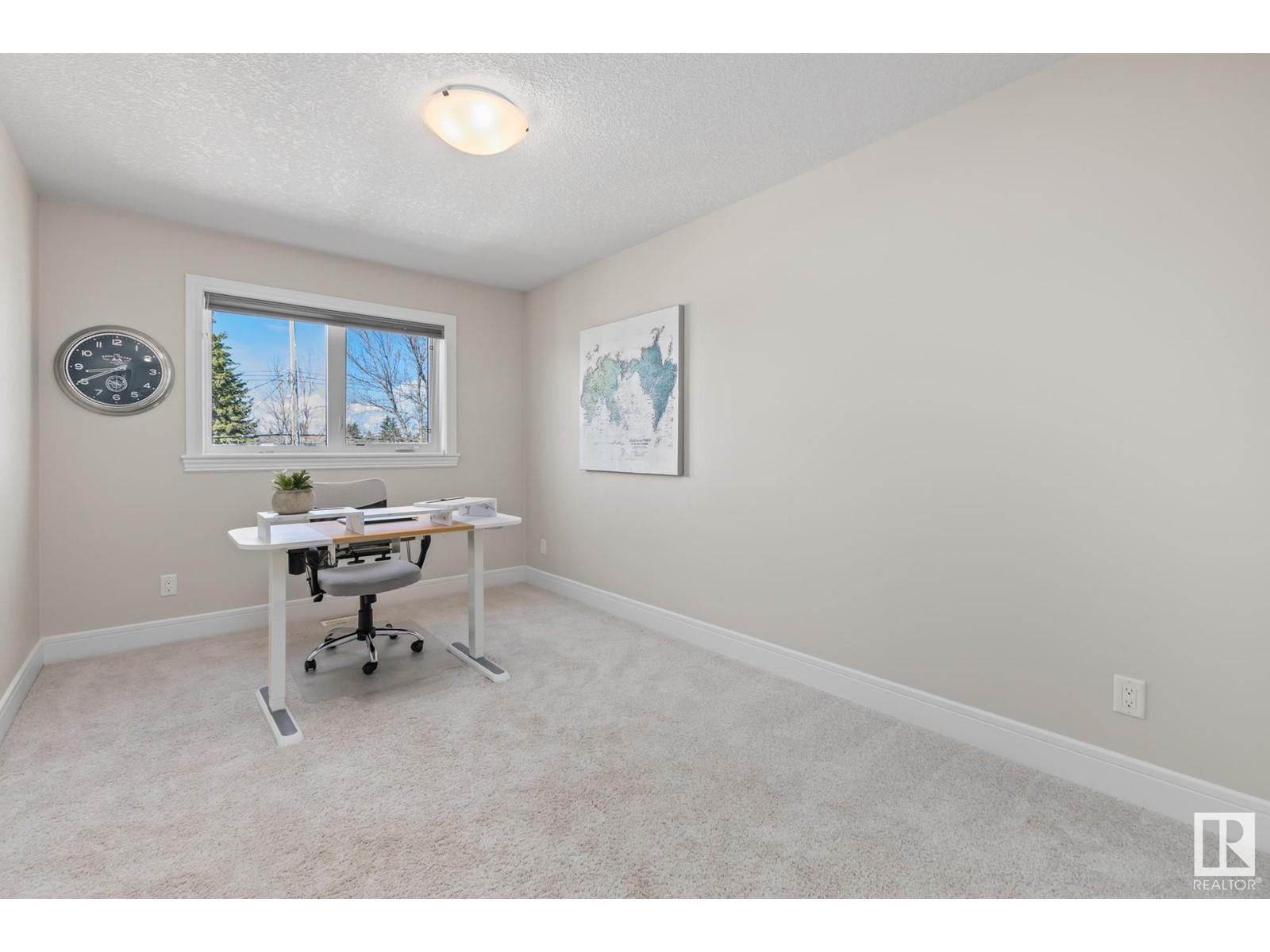 












10750 155 ST NW

,
Edmonton,




Alberta
T5P2M6

