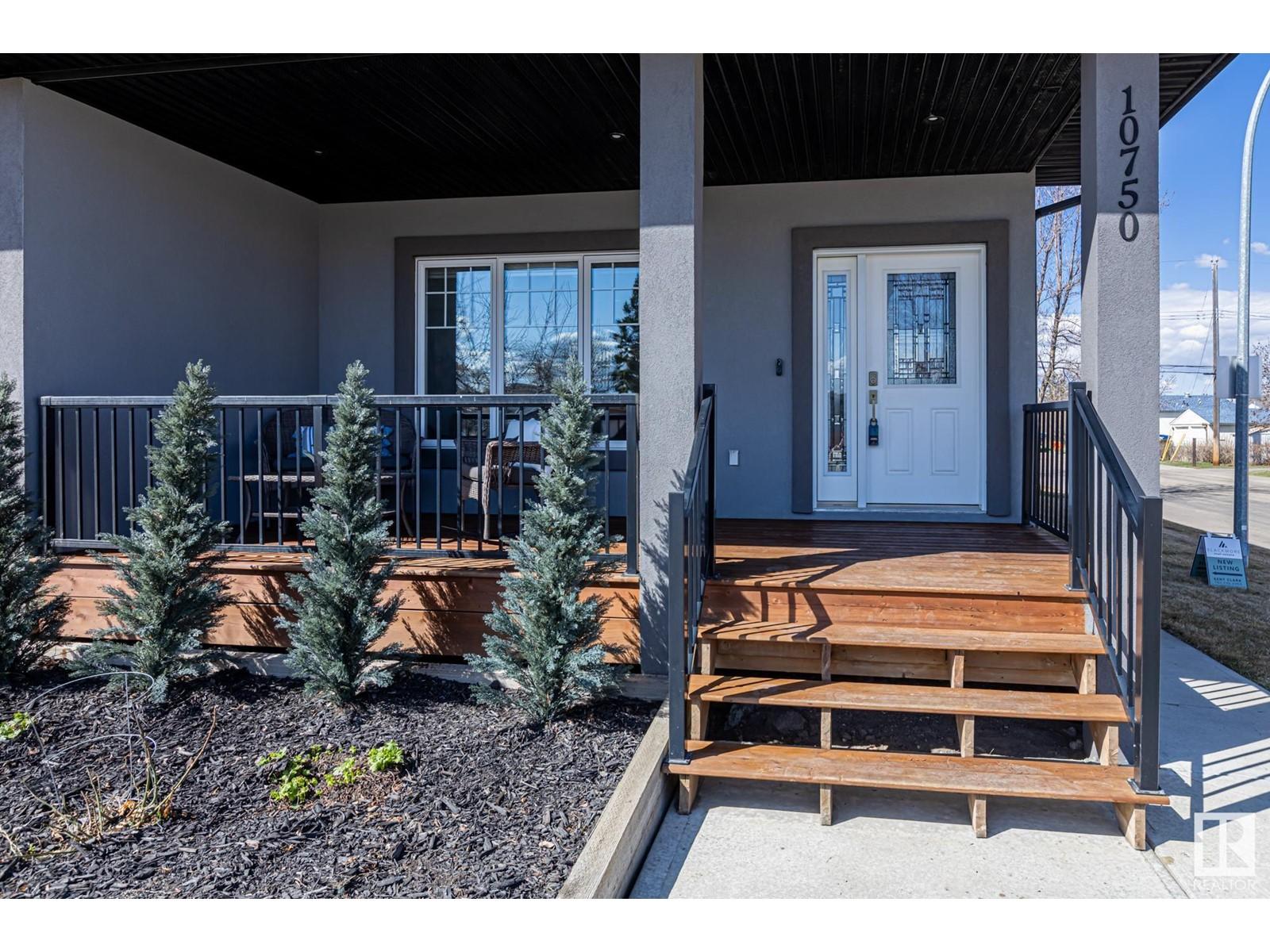 












10750 155 ST NW

,
Edmonton,




Alberta
T5P2M6

