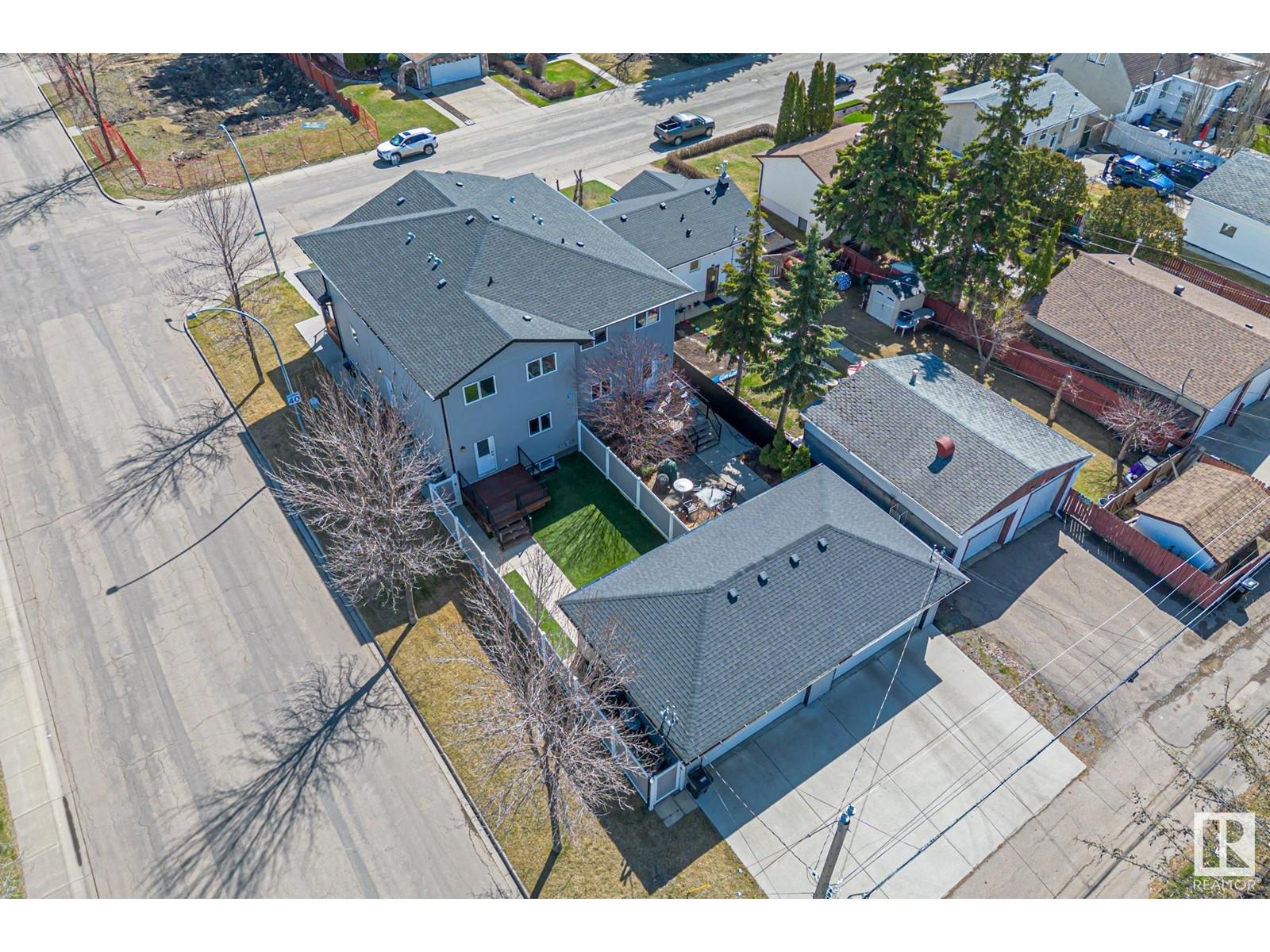 












10750 155 ST NW

,
Edmonton,




Alberta
T5P2M6

