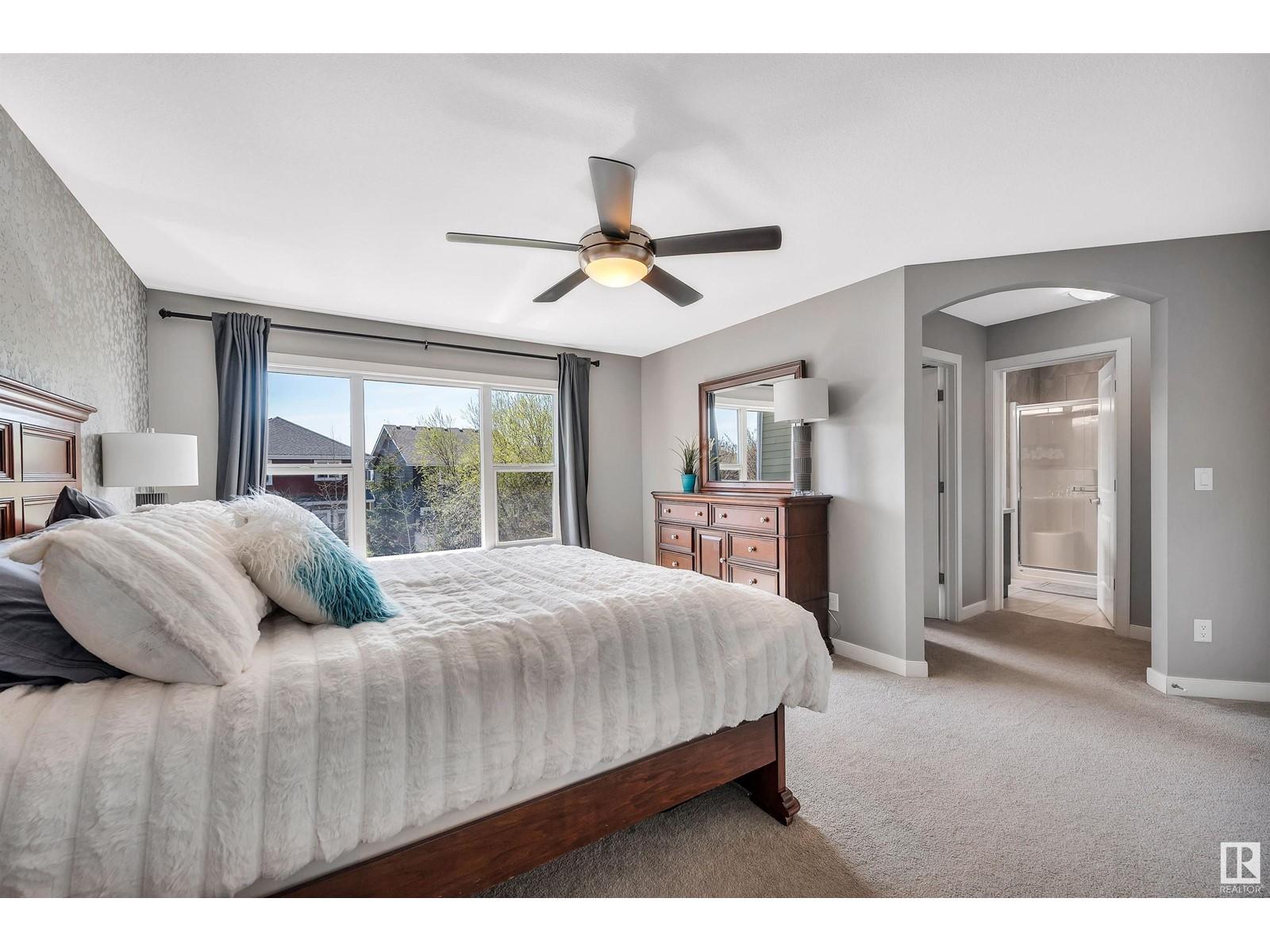 












2305 SPARROW CR NW

,
Edmonton,




Alberta
T5S0G8

