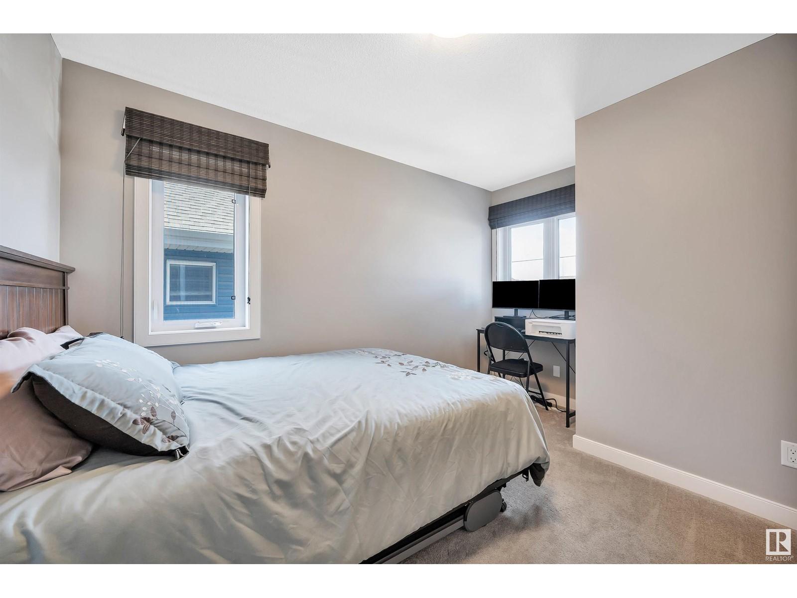 












2305 SPARROW CR NW

,
Edmonton,




Alberta
T5S0G8

