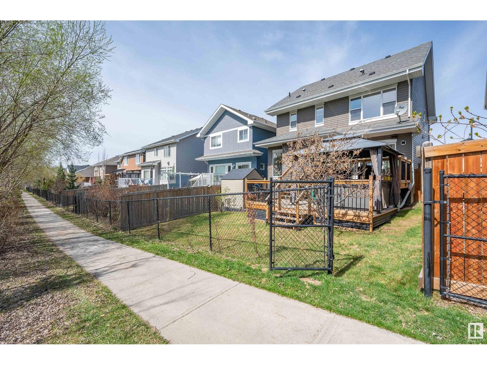 












2305 SPARROW CR NW

,
Edmonton,




Alberta
T5S0G8

