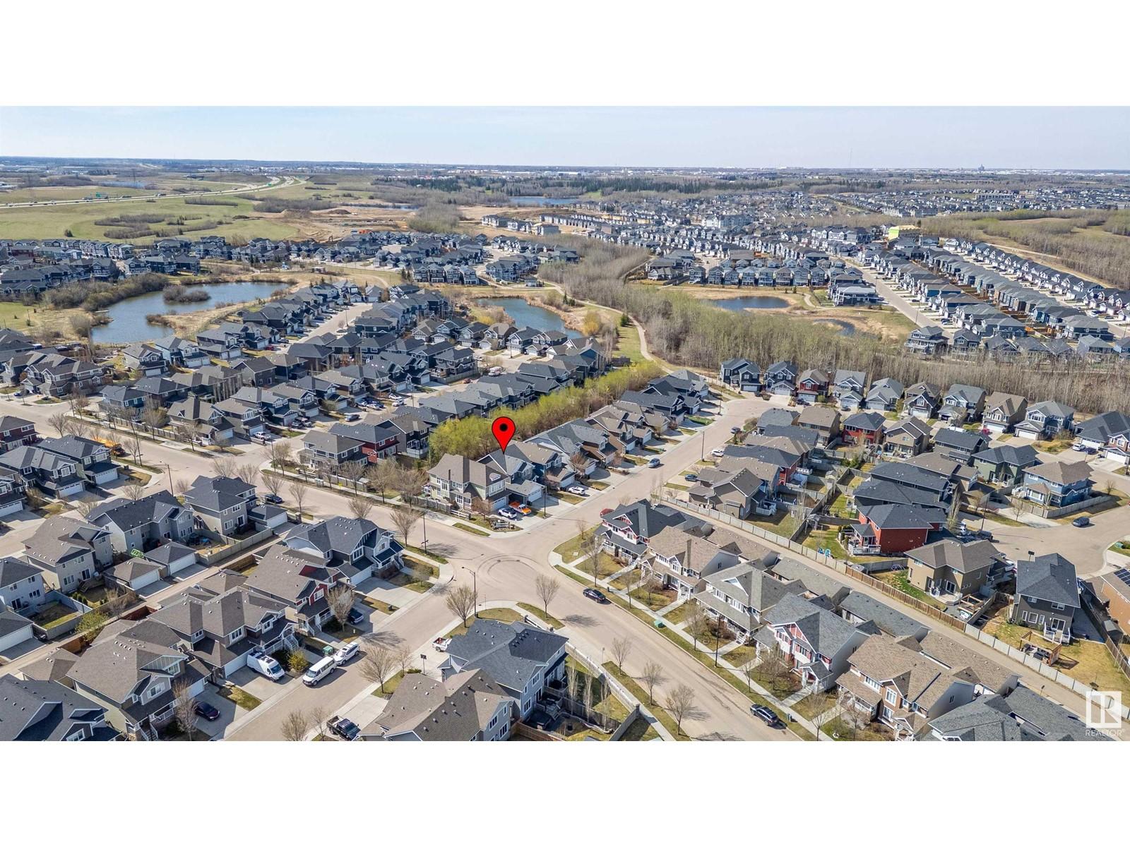 












2305 SPARROW CR NW

,
Edmonton,




Alberta
T5S0G8

