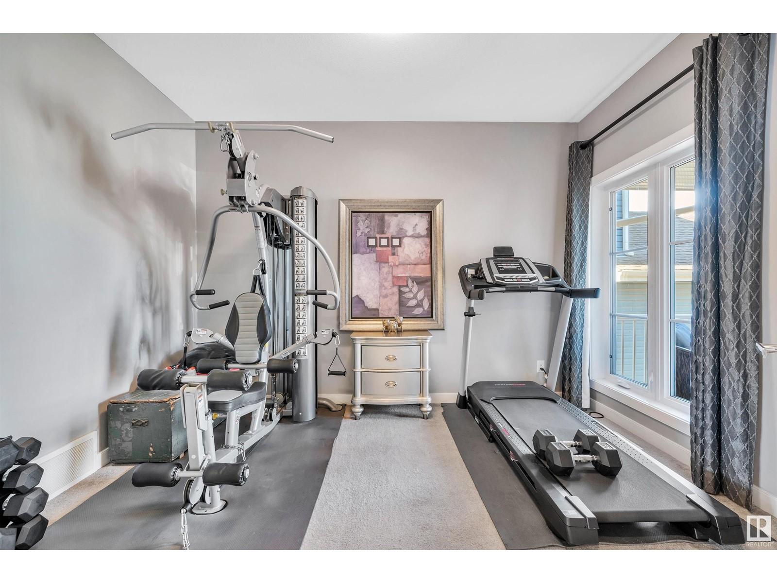 












2305 SPARROW CR NW

,
Edmonton,




Alberta
T5S0G8

