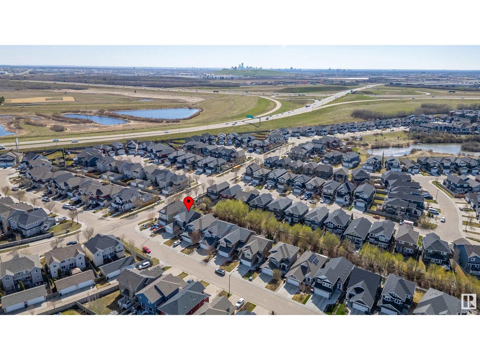 












2305 SPARROW CR NW

,
Edmonton,




Alberta
T5S0G8

