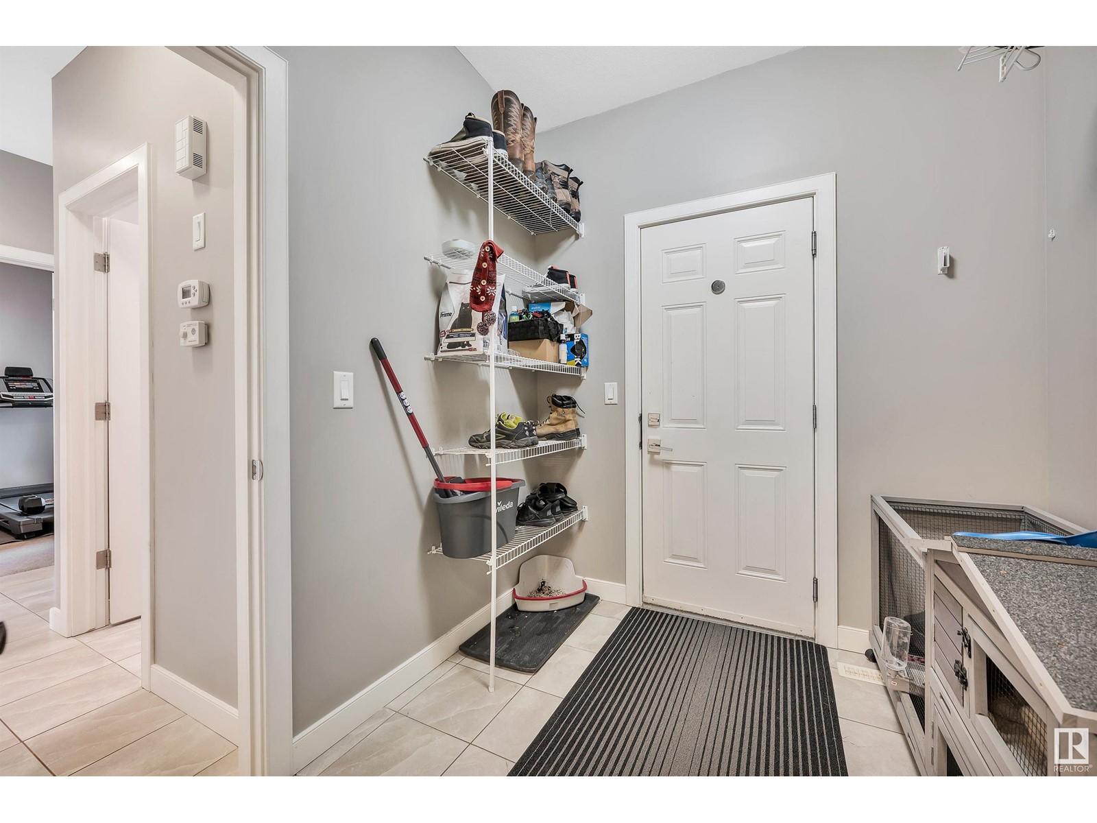 












2305 SPARROW CR NW

,
Edmonton,




Alberta
T5S0G8

