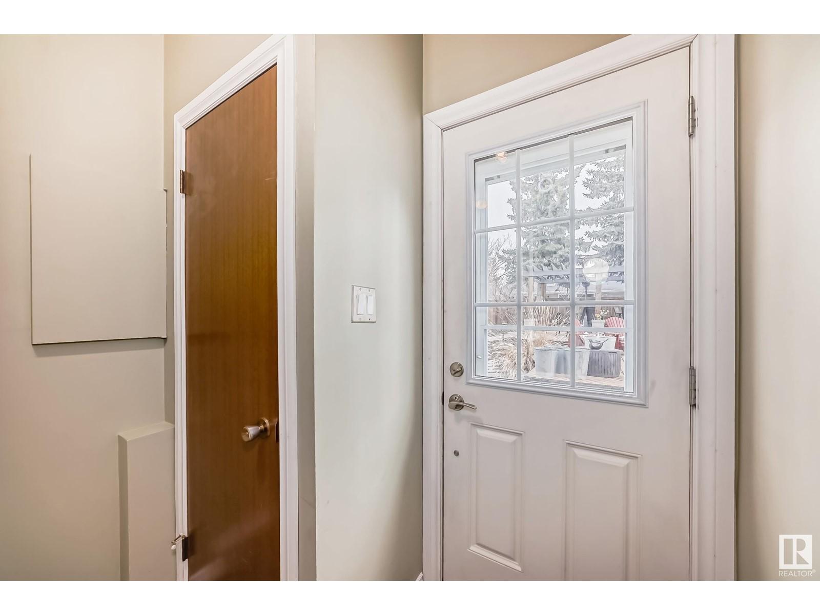 












3543 105B ST NW

,
Edmonton,




Alberta
T6J2K9

