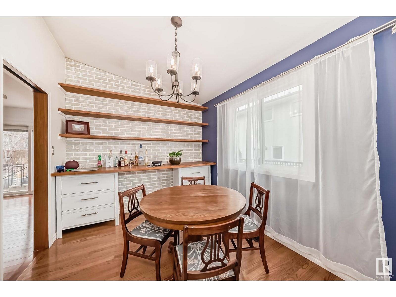 












3543 105B ST NW

,
Edmonton,




Alberta
T6J2K9

