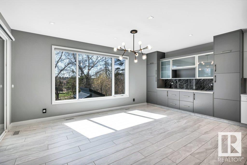 












84 MISSION AV

,
St. Albert,




Alberta
T8N1H8

