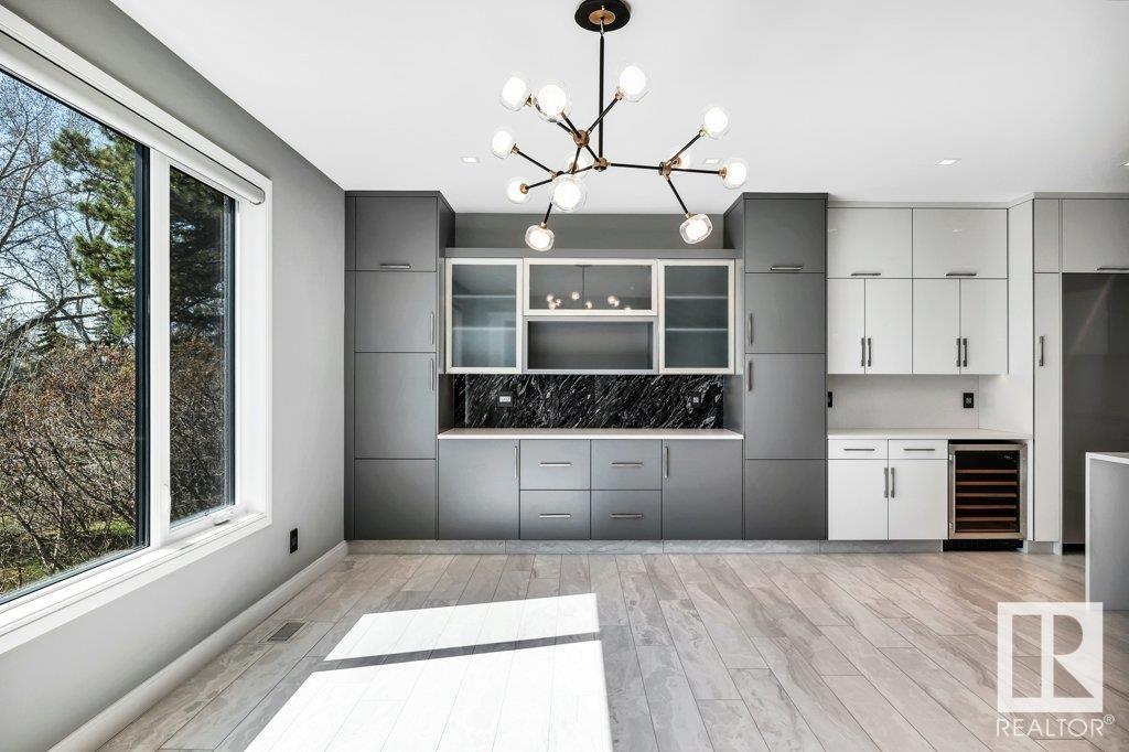 












84 MISSION AV

,
St. Albert,




Alberta
T8N1H8

