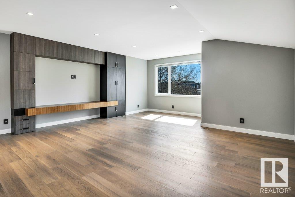 












84 MISSION AV

,
St. Albert,




Alberta
T8N1H8


