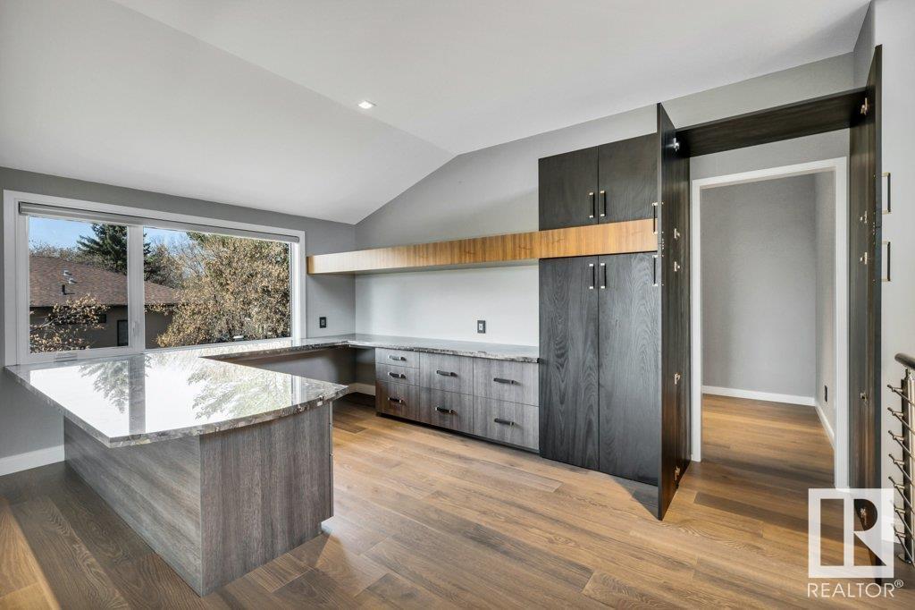 












84 MISSION AV

,
St. Albert,




Alberta
T8N1H8

