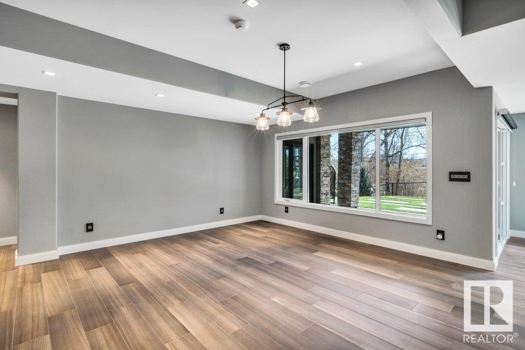 












84 MISSION AV

,
St. Albert,




Alberta
T8N1H8

