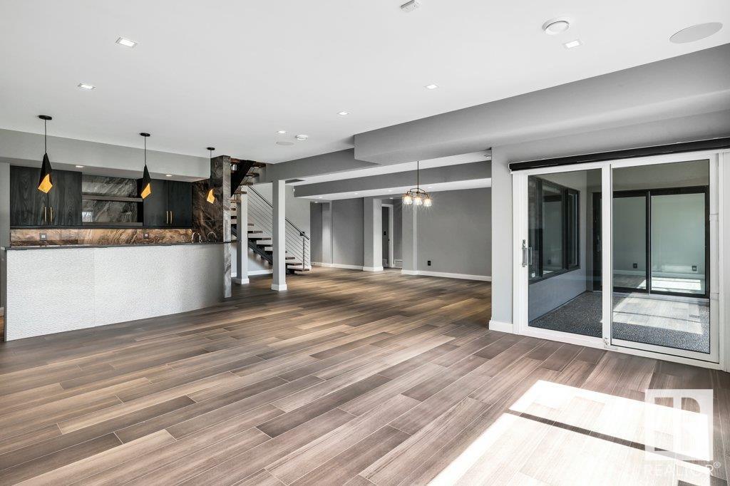 












84 MISSION AV

,
St. Albert,




Alberta
T8N1H8

