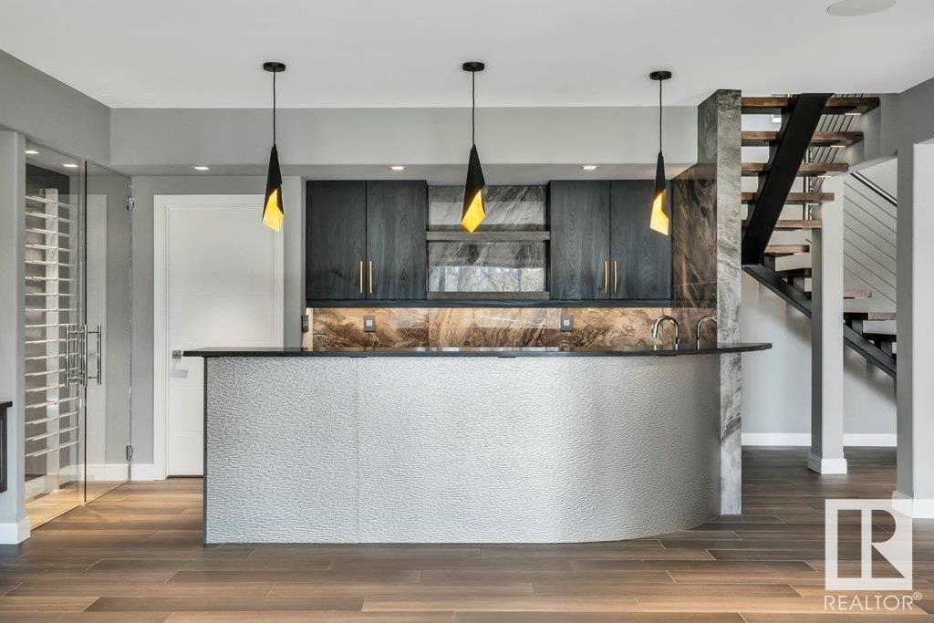 












84 MISSION AV

,
St. Albert,




Alberta
T8N1H8

